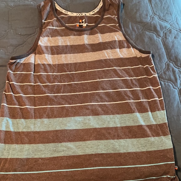 Set of 2 tanks - Picture 4 of 5